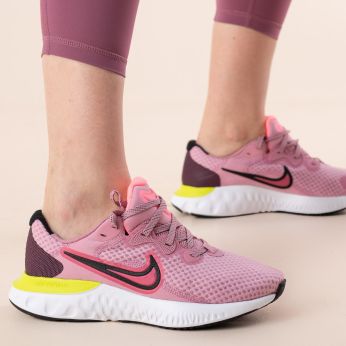 Беговые кроссовки Renew Run от Nike