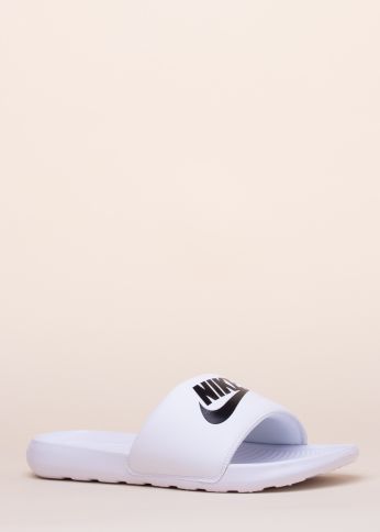 Шлепки Victori One Nike