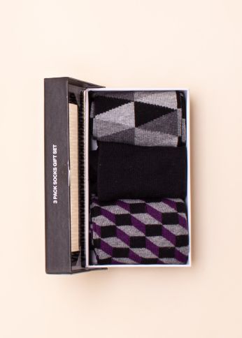 Носки в подарочной упаковке 3 пары Mc Keever DKNY