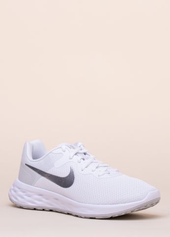 Беговые кроссовки Revolution 6 Nike